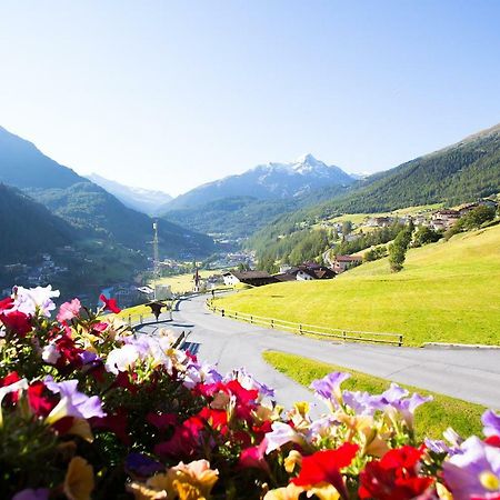 Haus Alois Bed & Breakfast Solden Bagian luar foto
